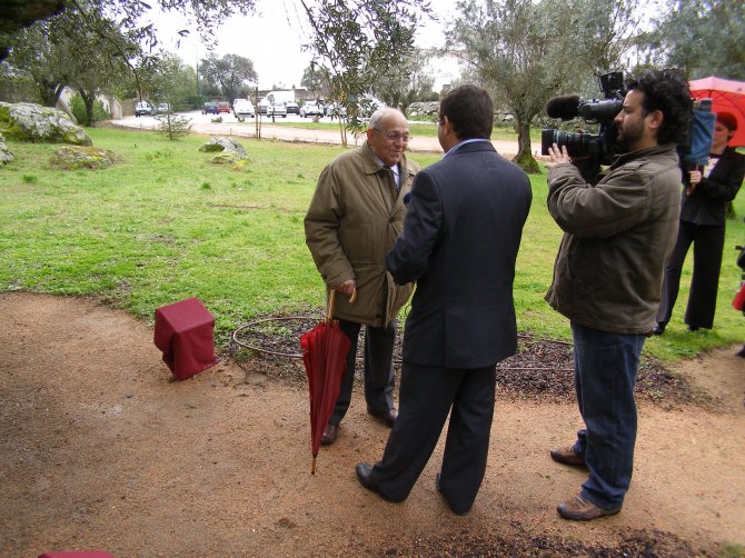 Entrevista ao ilustre Profº Galopim de Carvalho (Senhor Dinossauro), no dia da certificação