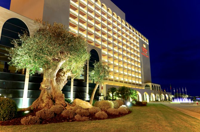 Crowne Plaza