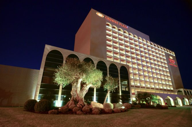 Crowne Plaza